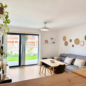 https://magnfico-apartamento-de-ensueo-con-piscina-y-parking.es-andalucia.com